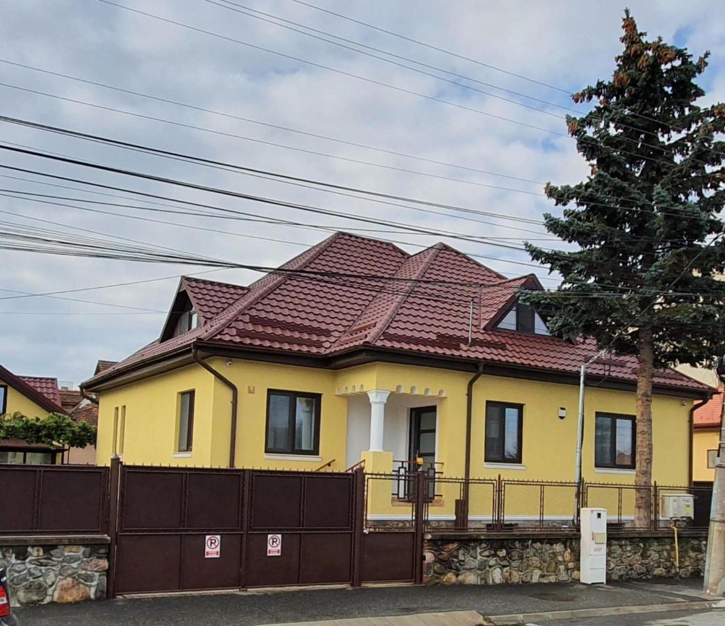 Yellow House ซีบิว ภายนอก รูปภาพ