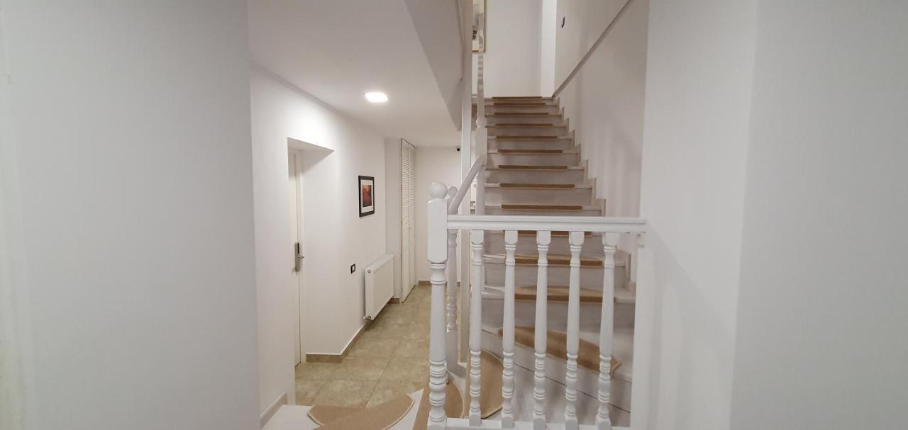 Yellow House ซีบิว ภายนอก รูปภาพ